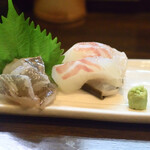 大納言本家 - 真鯛昆布〆とカレイ刺身の盛り合わせ