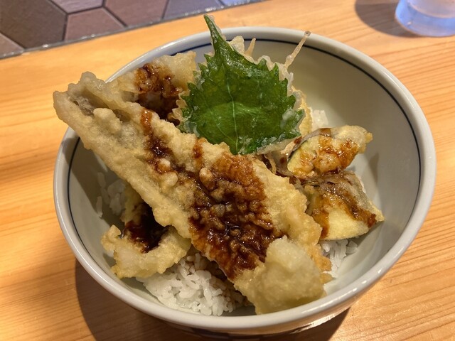 Kaki Goya Akkeshi Suisan Higashi Okazaki Eki Mae Ten