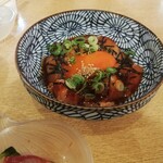 炭焼き屋 まるわ - 胸ゆっけ ボリュームあり☺️