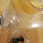 炭焼き屋 まるわ - お通し(刺身？)