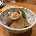 ごはん屋 zuku - イカと里芋の煮物