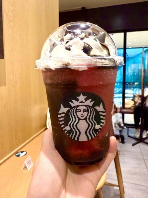 Starbucks Coffee Marunochi Biru Ten photo 2