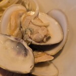 麺や くろえもん - 蛤のアップ