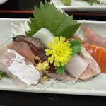 まるみや - お刺身全てがめっちゃ美味しい！