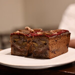 Haruka Murooka - 無花果とプルーンのパウンドケーキ