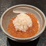 神田錦町 鮨たか晴 - 生イクラ