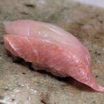 神田錦町 鮨たか晴 - 金目鯛