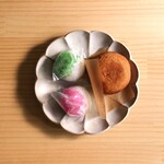 大原製菓 - ふわふわのいが餅、ほろほろのフライケーキ