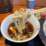 食煅 もみじ - 麺リフトアップ！