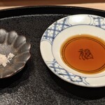 神田錦町 鮨たか晴 - 塩　＆　醤油