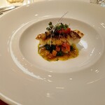 ラ・グランターブル ドゥ キタムラ - 皮パリパリ、身ふわふわの天然鯛のグリル、お野菜のブイヤベース ソース