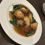 323327741 - 鮑のオイスターソース煮込み