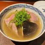 馳走 啐啄一十  - 【写真⑮⑯】高森和牛(沼本カット)、椎茸(天恵菇、徳島)、松山揚げ、真昆布といりこ、鰹節、鯖節、あご節の出汁しゃぶ