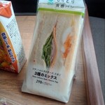 ファミリーマート - 料理写真: