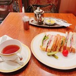 トリコロール - 