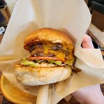 オーマイゴッドバーガー - ツーバイツー(2×2)とポテト&ドリンクコンボ