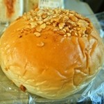 ますやパン - ピーナツクリームパン