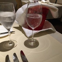ラ・フランス亭 - 炭酸水は始めて頂きました！