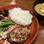 びっくりドンキー 福井開発店 - 2025/10/12