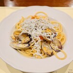 LEONE9 - しらすとアサリのボンゴレビアンコ