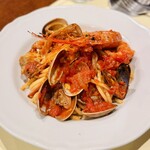 LEONE9 - 漁師風パスタペスカトーレ