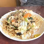 大龍飯店 - かた焼きそば950円
