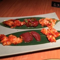 はなもんや - ホルモン盛り合わせ