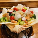 珊瑚礁 - シーフードサラダ