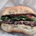 APPLE BURGER - ハンバーガー　断面