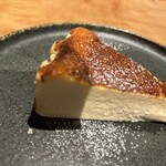 東中野キッチン nom - バスクチーズケーキ