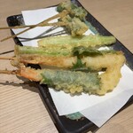 天串 - 天ぷら　写真は2人前