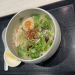 鶏白湯らーめん 自由が丘蔭山 - 