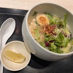 鶏白湯らーめん 自由が丘蔭山 - 