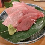 でんでんでん - マグロの刺し身