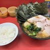 ラーメン 杉田家 本店