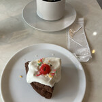 plants and cafe LiGO - 