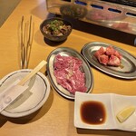 焼肉ホルモン にくろう - 一気に提供されました♪