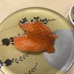 廻転とやま鮨 - サーモンいくら