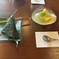 韻松亭 - 