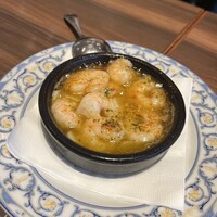ミゲル フアニ 新宿タカシマヤ タイムズスクエア店 - エビのアヒージョ ミゲル フアニ 新宿タカシマヤ タイムズスクエア店 - エビのアヒージョ