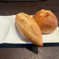 姫路モノリス - フランスパン、ブリオッシュパン