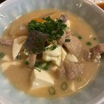 牛ホルモンと鮮魚 牛富屋 - 