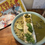 CURRY SHOP エイリアンズ - グリーンカレーとグリーンキーマカレーのあいがけ
