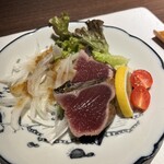 魚と煮込みとわら焼きと ととと - 