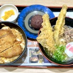 資さんうどん - 料理写真: