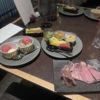 ブッフェアンドカフェ スロープサイドダイナー ザクロ - 