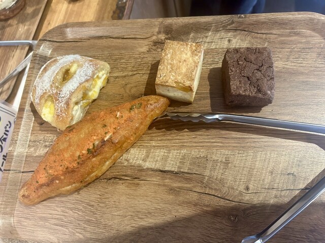 TANI ROKU BAKERY PANENA （タニロクベーカリーパネーナ） - 谷町六