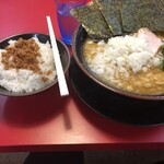 家系ラーメン王道 いしい - 