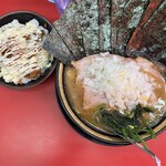 家系ラーメン王道 いしい - 