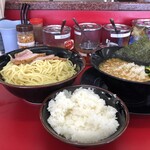 家系ラーメン王道 いしい - 